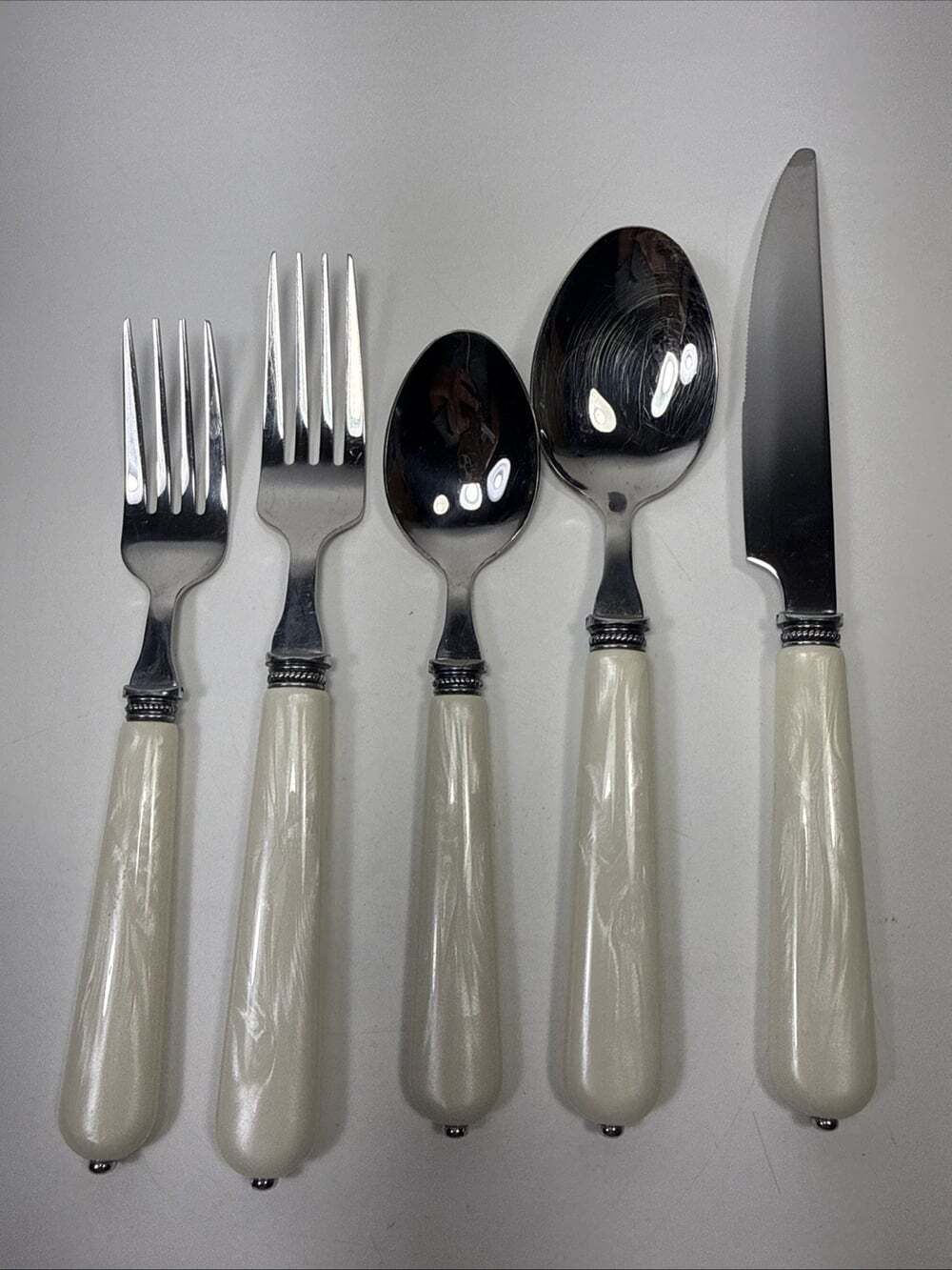 Vtg GH Stainless Flat Ware Cutlery Setting For 4 Pearl Handle - Picture 3 of 12